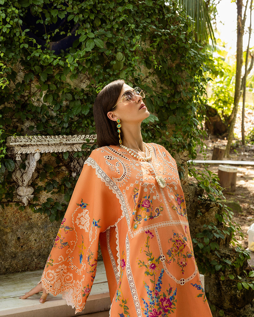 Esmel | Mon Tresor Luxe Lawn 26 | Que Sera Sera, image 6