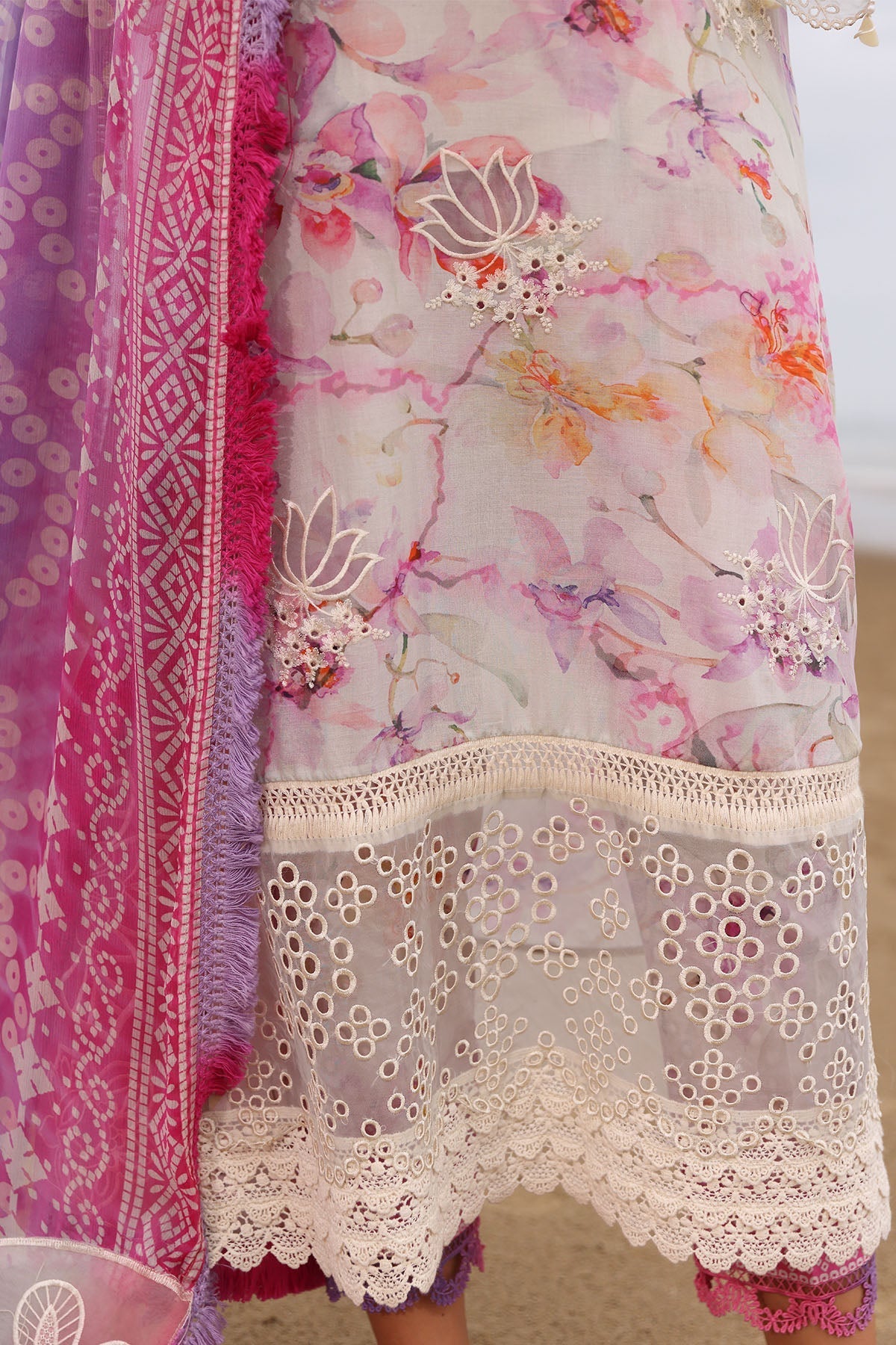 Nureh | Gardenia Embroidered Lawn 25 | NSG-172 -  Nureh Ladies Clothes -  House of Maryam