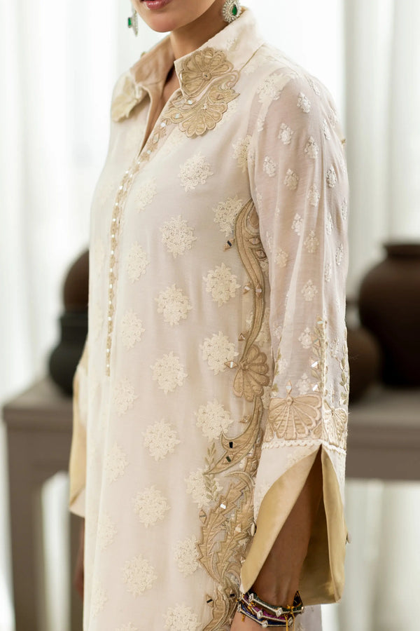 Wahaj M Khan | Sanam Luxe | Ivory Sanam Kaftan, image 3