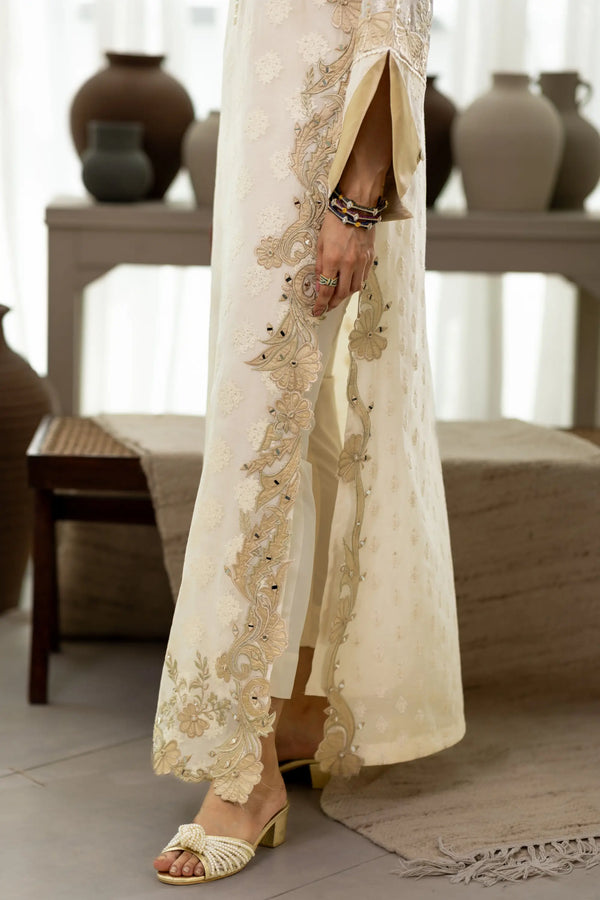 Wahaj M Khan | Sanam Luxe | Ivory Sanam Kaftan, image 7