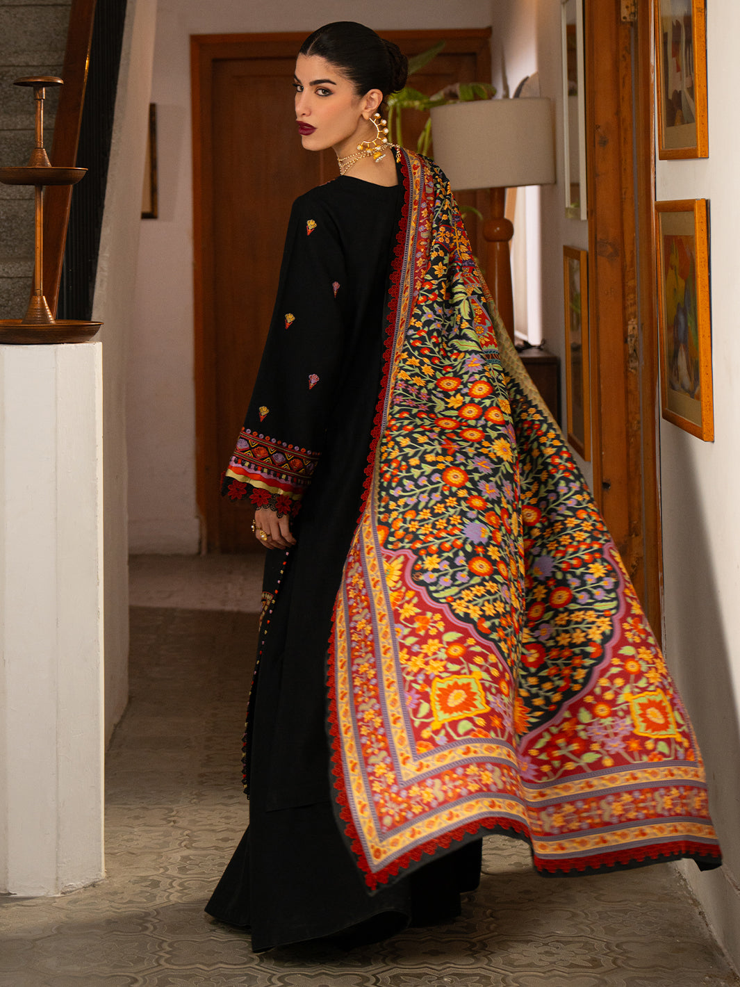 Bin Ilyas | Gulrukh Khaddar 25 | 61-B, image 2