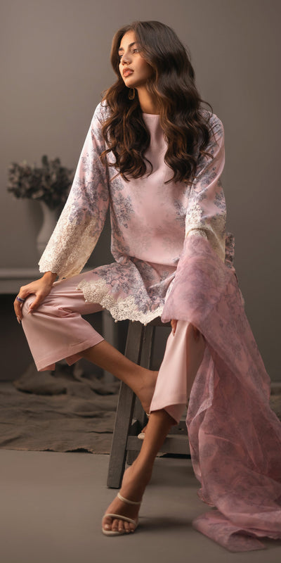 Erum Khan | Beyond Basic | GLOWING BEAT -  Faiza Faisal Ladies Clothes - Original Designer Dress - House of Maryam