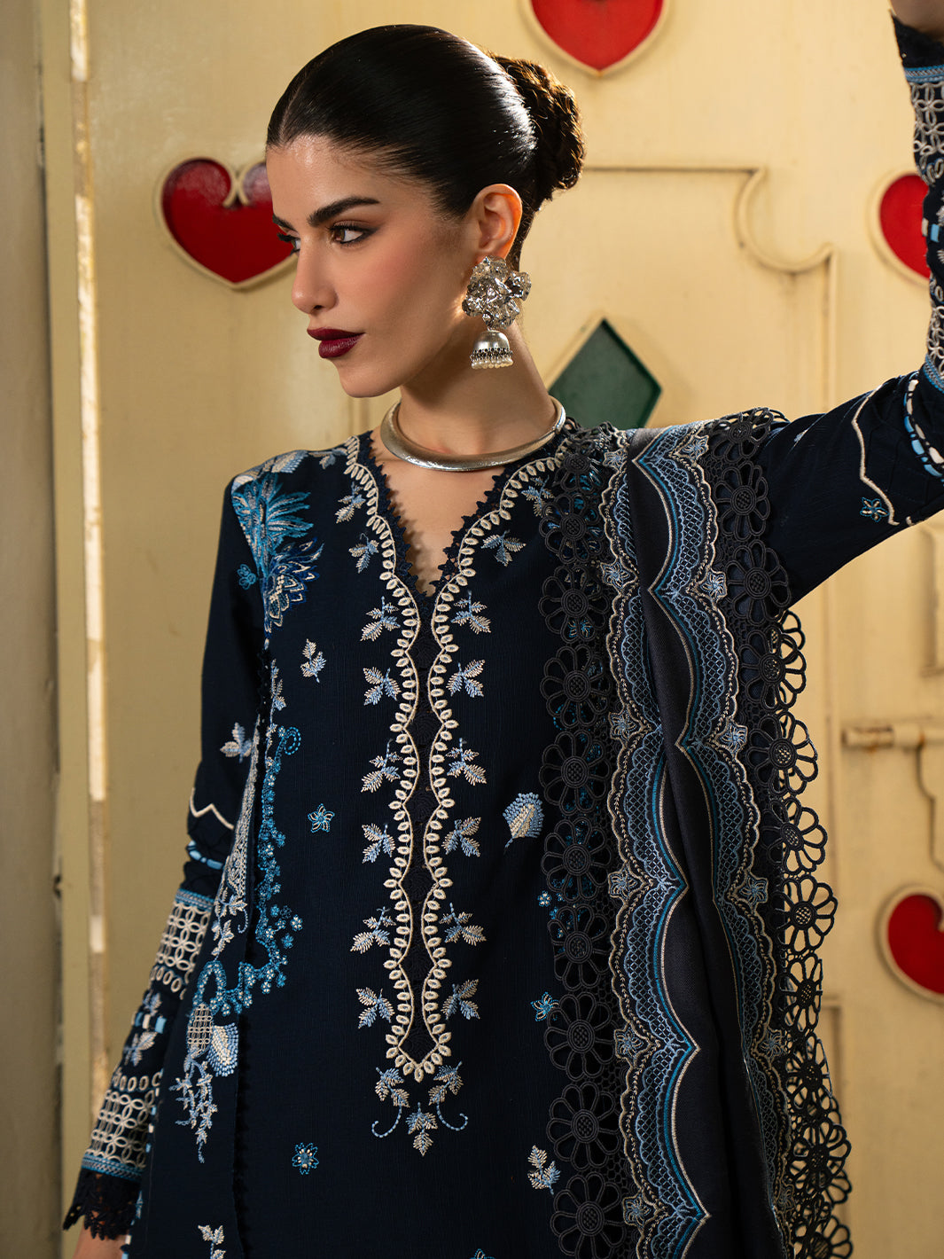 Bin Ilyas | Gulrukh Khaddar 25 | 62-B, image 7