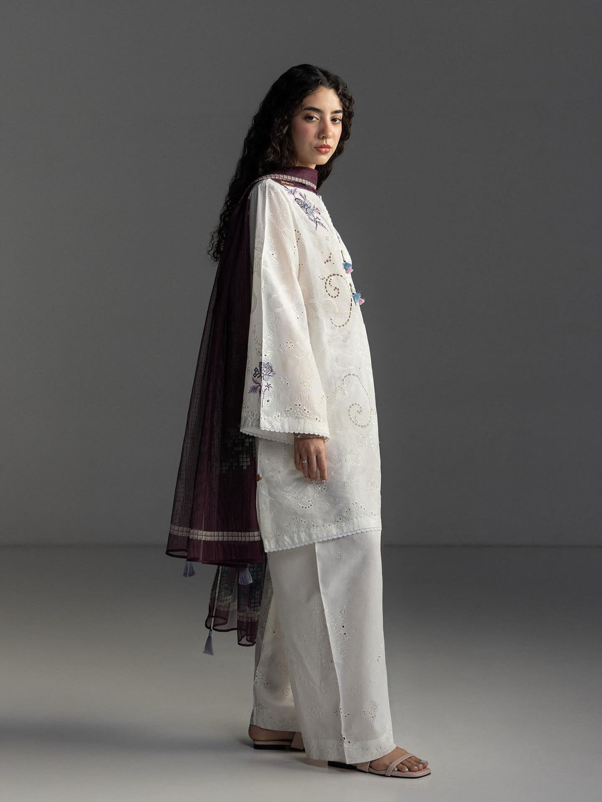 Zara Shahjahan | Coco Lawn 26 | Sune-10B, image 4