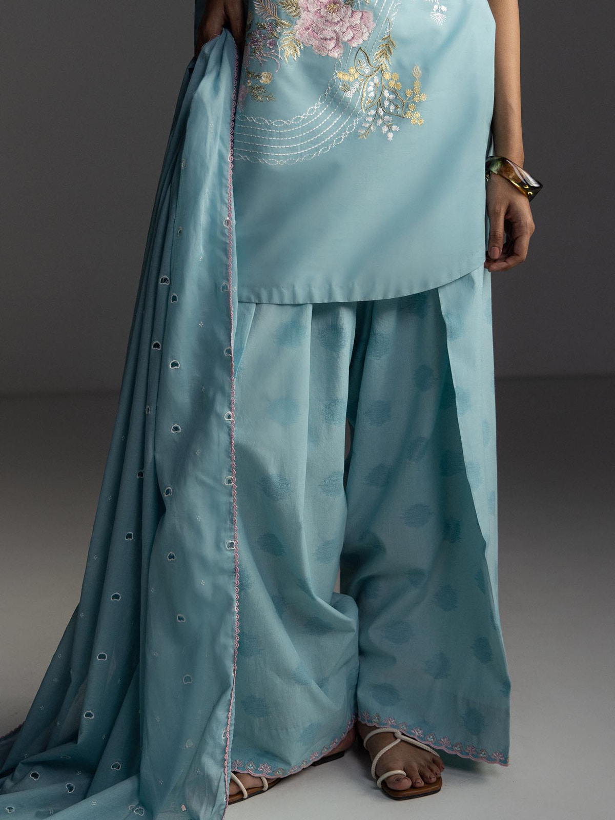 Zara Shahjahan | Coco Lawn 26 | Evia-9B, image 3