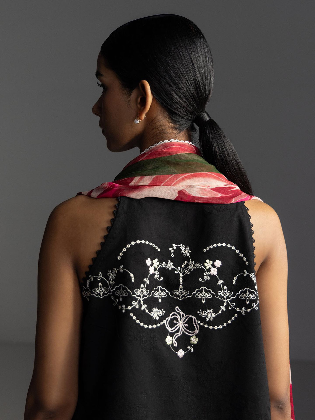 Zara Shahjahan | Coco Lawn 26 | Miro-2B, image 2