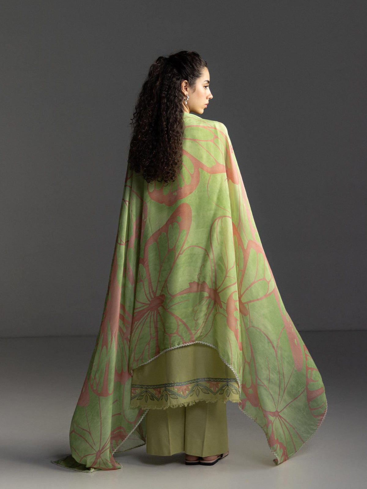 Zara Shahjahan | Coco Lawn 26 | Isla-4B-2