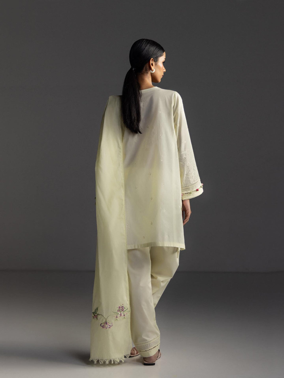 Zara Shahjahan | Coco Lawn 26 | Liora-8B, image 2