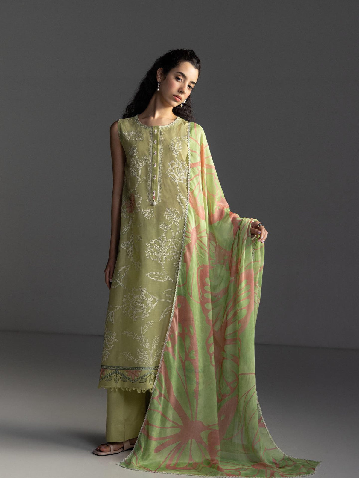 Zara Shahjahan | Coco Lawn 26 | Isla-4B-1