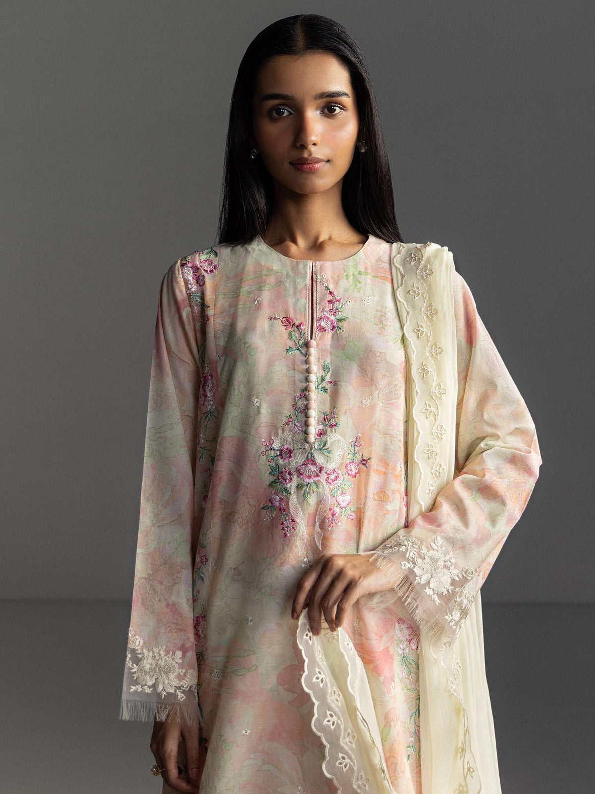Zara Shahjahan | Coco Lawn 26 | Aira-6B-3