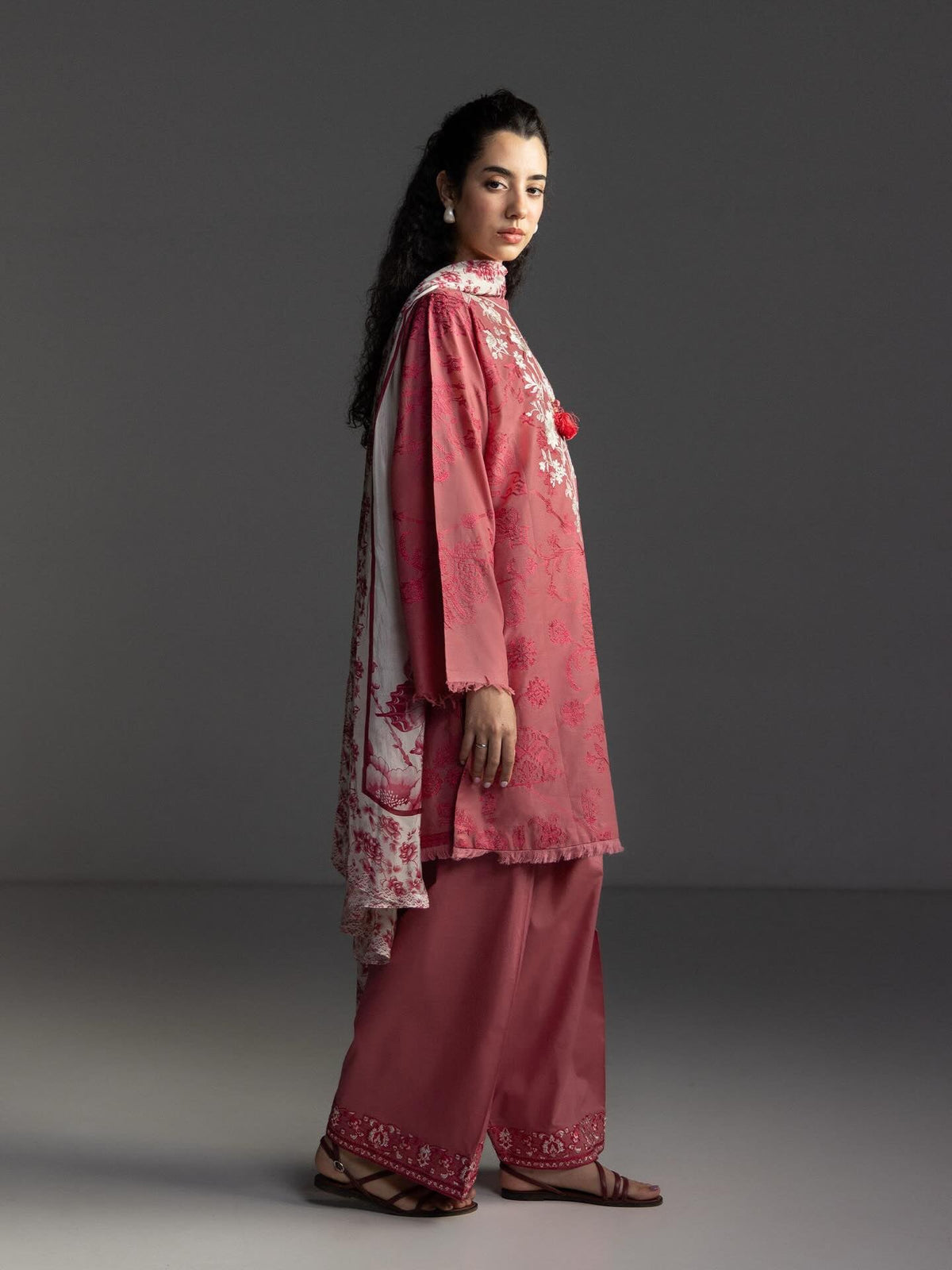Zara Shahjahan | Coco Lawn 26 | Aviona-3B, image 7