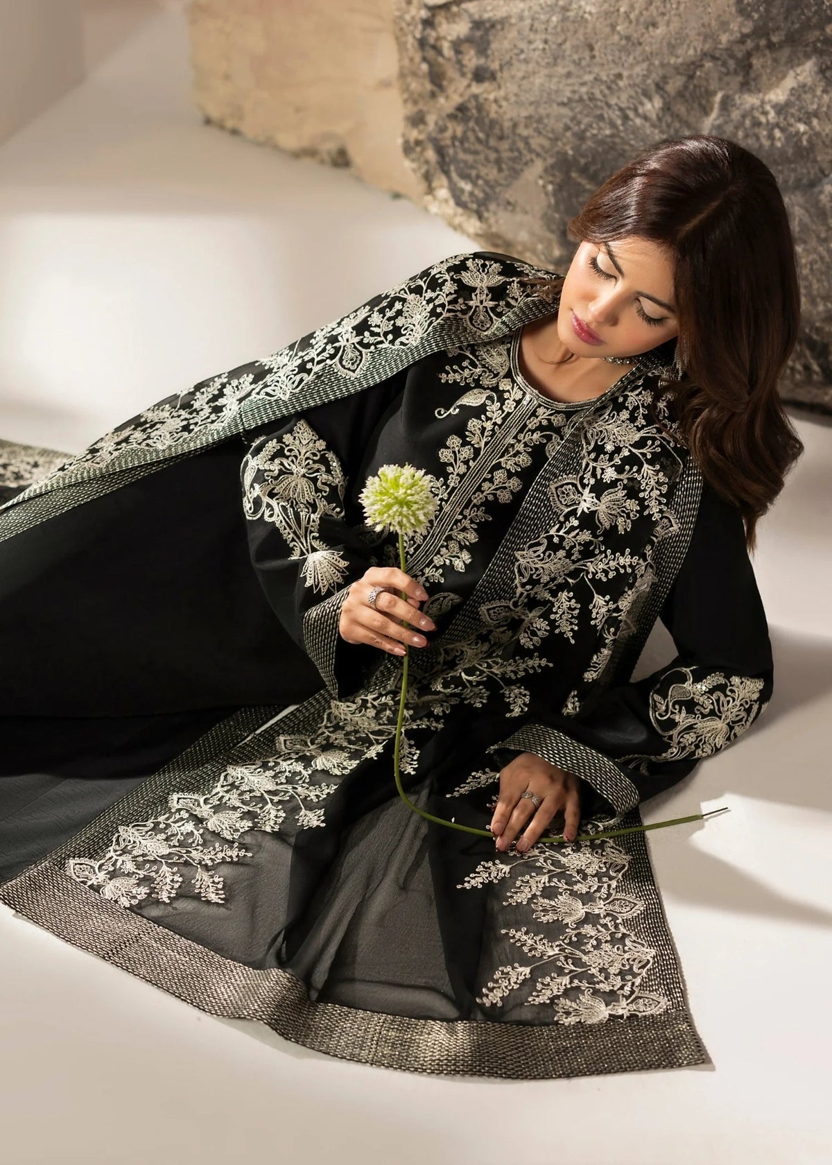 Jamnii | Silk Atelier Pret 26 | MIDNIGHT BOW, image 7