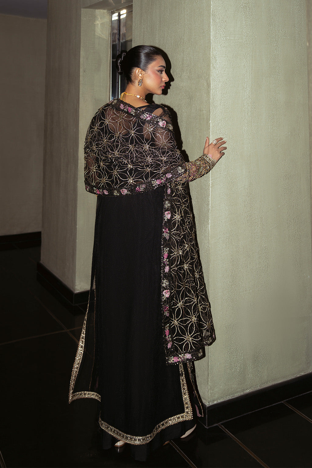 Neeshay | Parinaaz Formals | Mehraab, image 2
