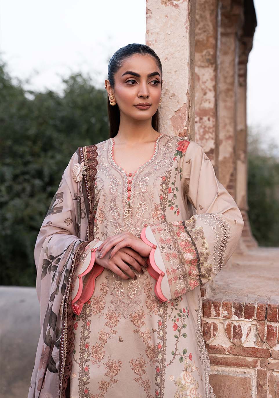 Zarqash | Luxe Lawn 26 |ZQL009-5