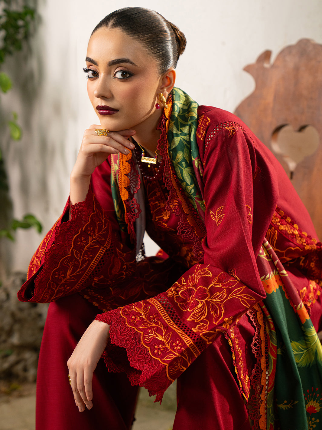 Bin Ilyas | Gulrukh Khaddar 25 | 63-B, image 5