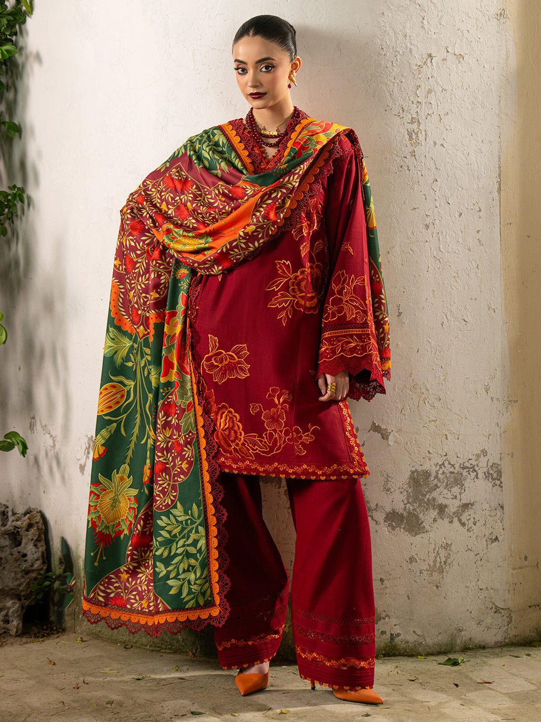 Bin Ilyas | Gulrukh Khaddar 25 | 63-B, image 7