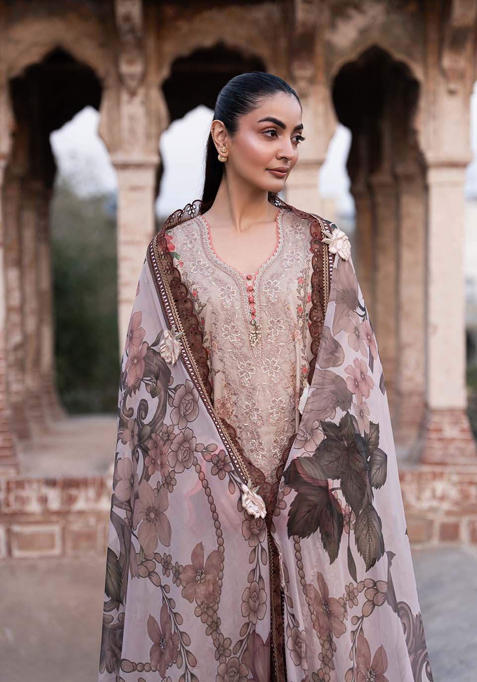 Zarqash | Luxe Lawn 26 |ZQL009-3
