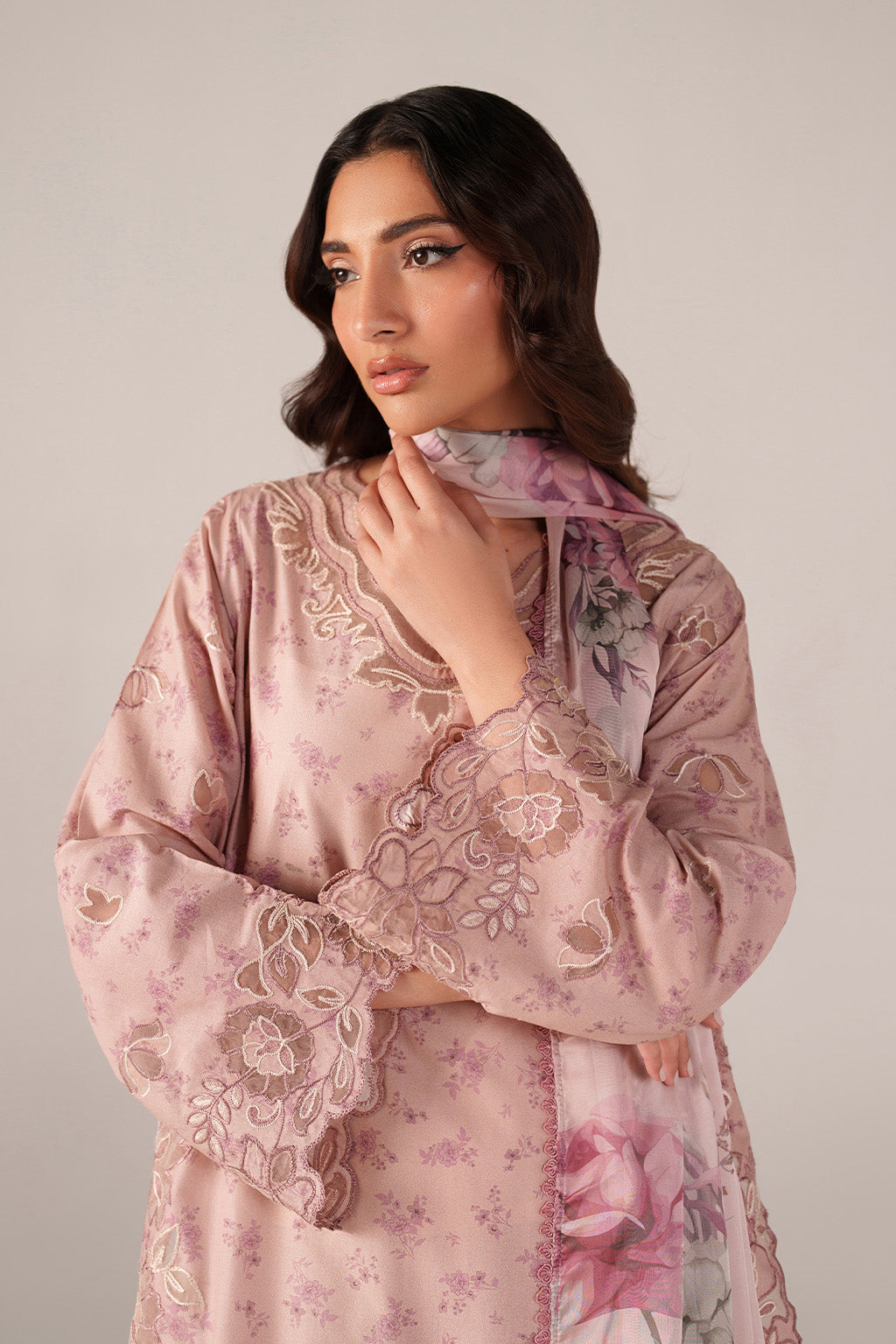 Iznik | Spring/Summer Lawn 26 | SS-05-5