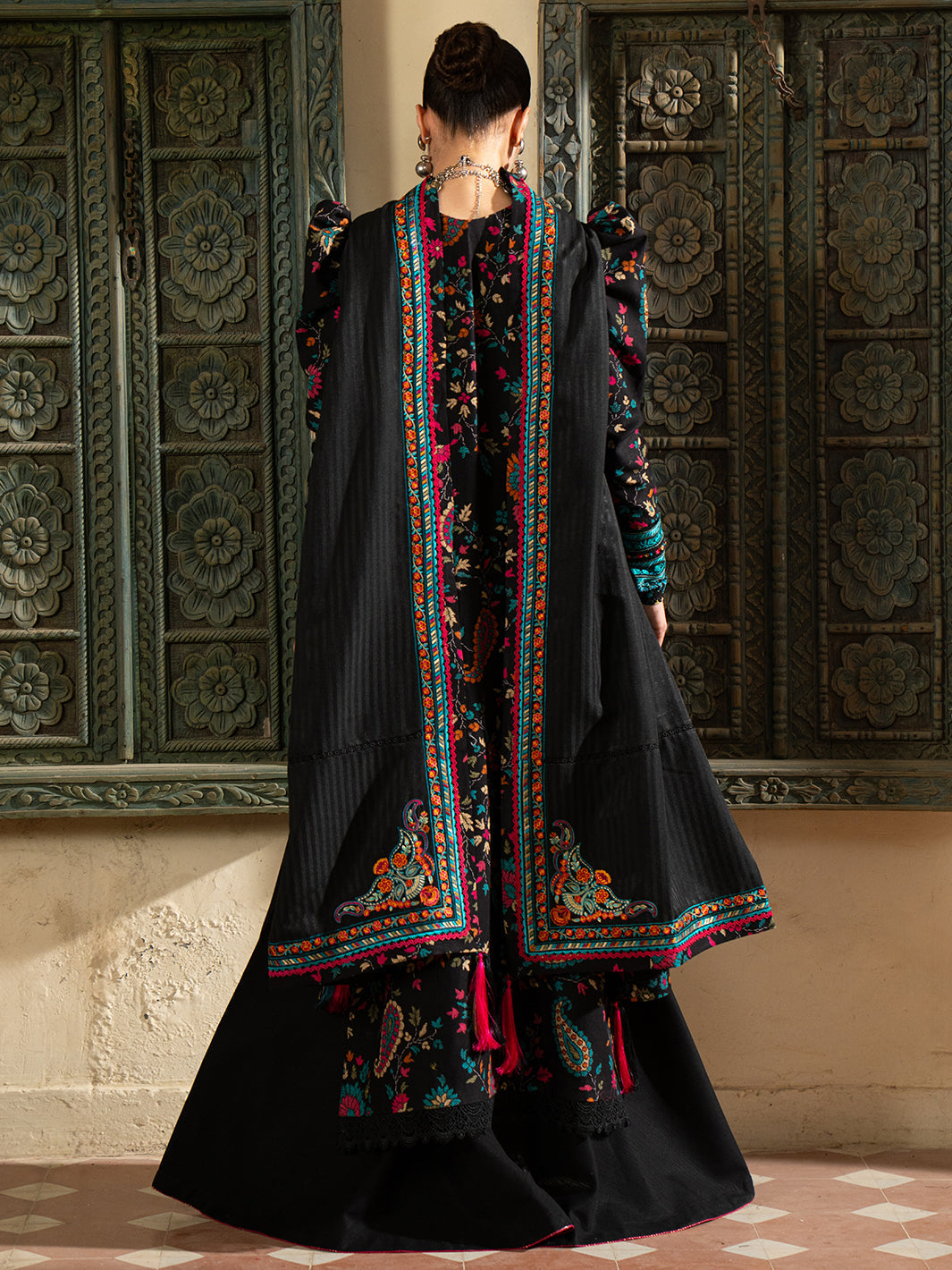 Bin Ilyas | Gulrukh Khaddar 25 | 67-A-2