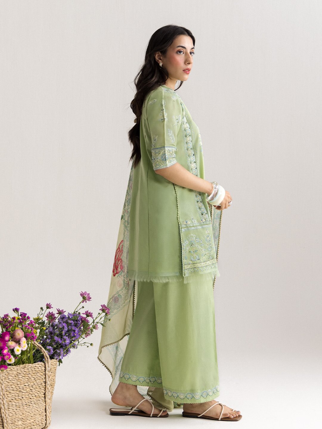 Zara Shahjahan | Coco Lawn 26 | Noa-5B, image 2