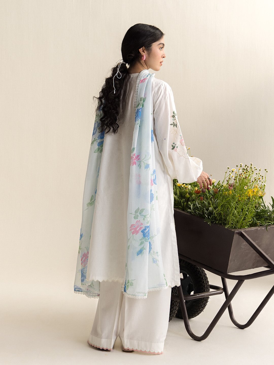 Zara Shahjahan | Coco Lawn 26 | Arlo-7A, image 2