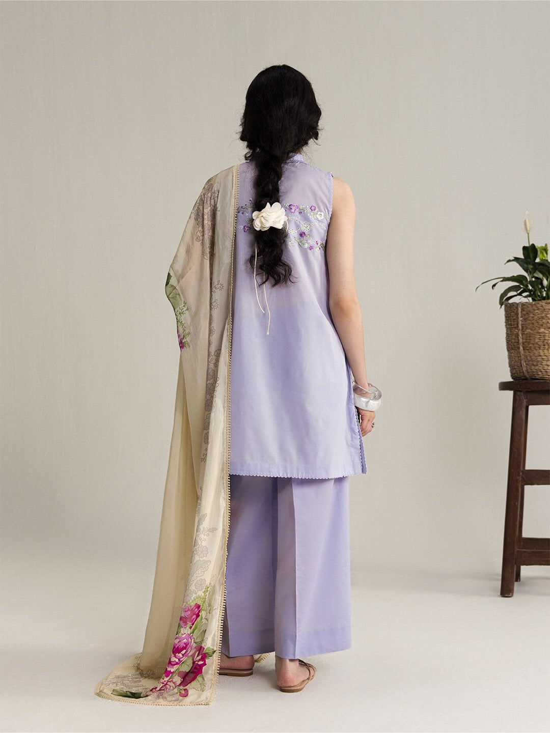 Zara Shahjahan | Coco Lawn 26 | Yura-3B, image 2