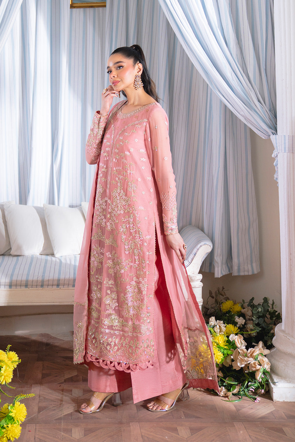 Neeshay | Dastaan Formals 25 | Gulrukh, image 3