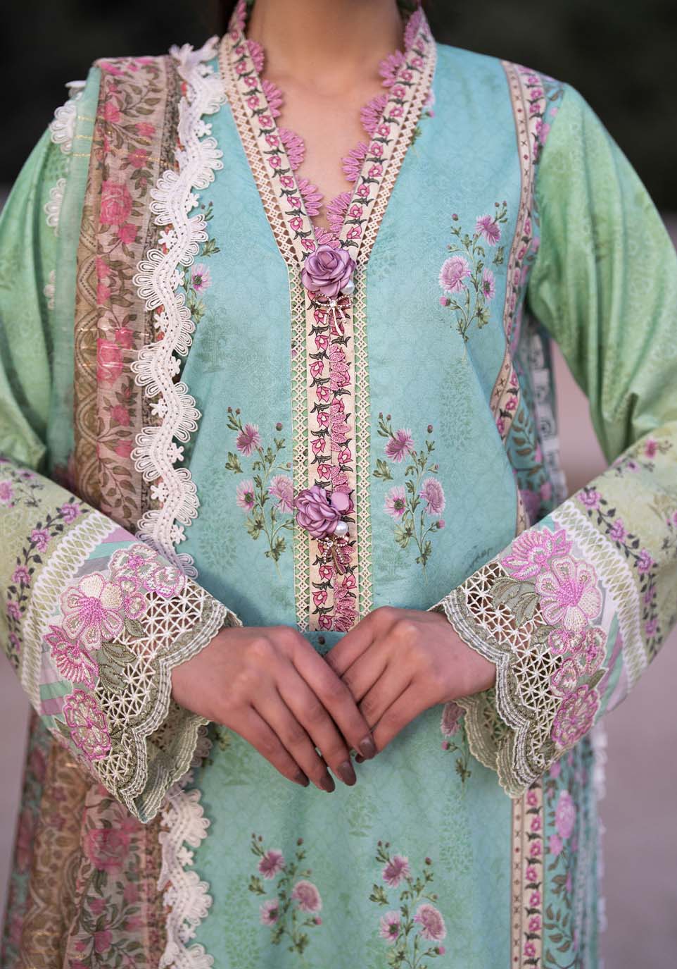 Zarqash | Luxe Lawn 26 | ZQL0011-5