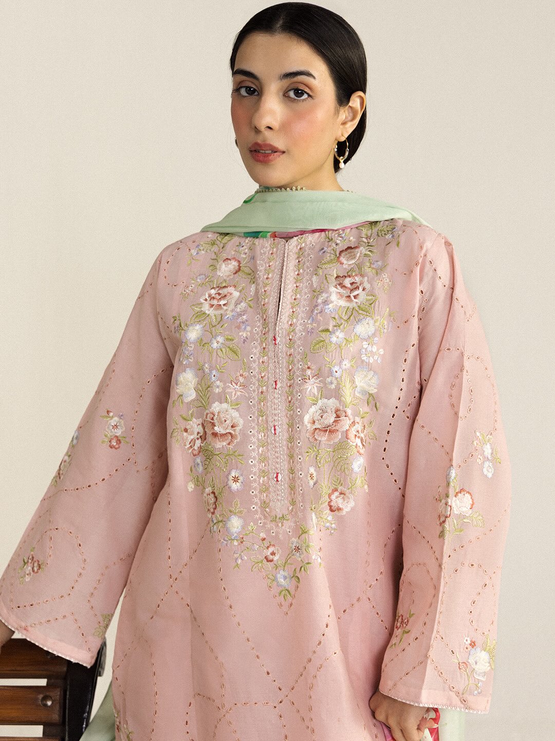 Zara Shahjahan | Coco Lawn 26 | Lune-2B, image 5