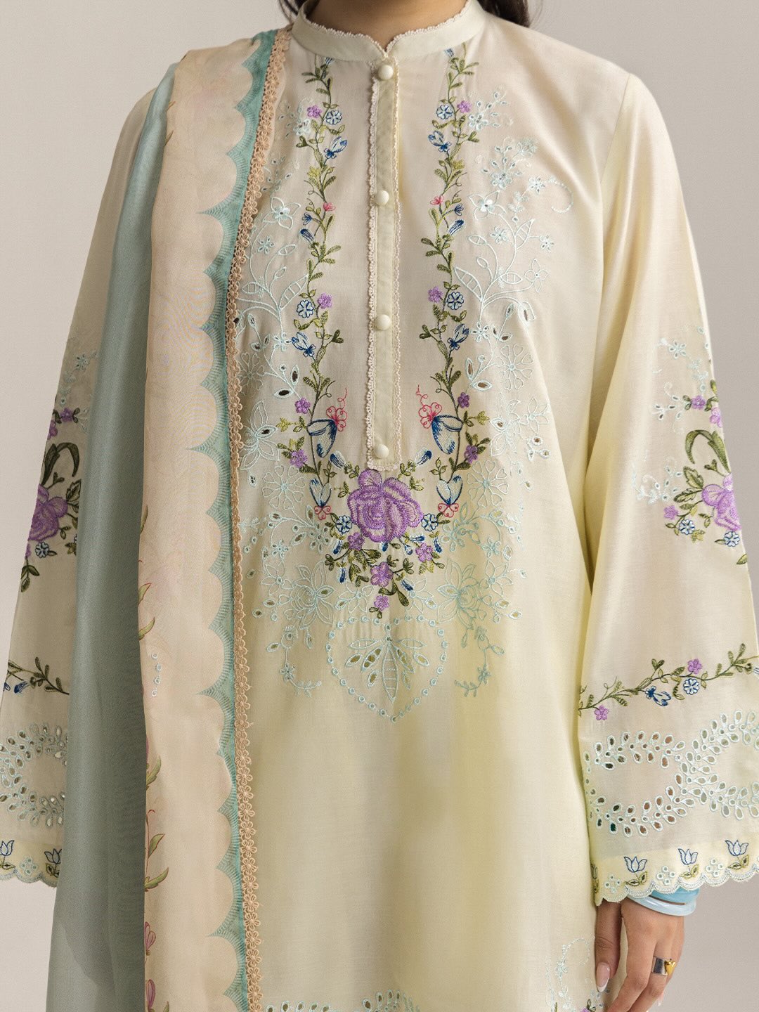 Zara Shahjahan | Coco Lawn 26 | Arlo-7A, image 3