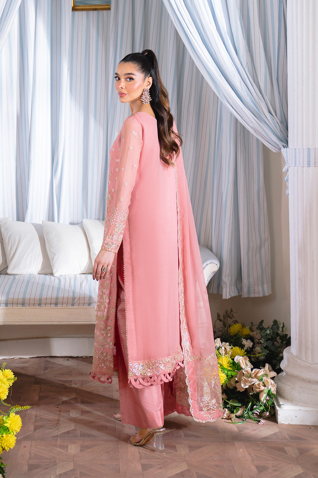 Neeshay | Dastaan Formals 25 | Gulrukh, image 2