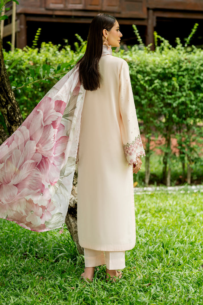 Baroque | Luxury Pret Summer | UF-4272, image 2