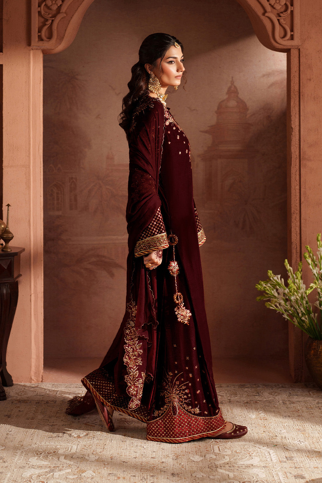 Iznik | Velvet 25 | IV-55 Embroidered Velvet, image 3