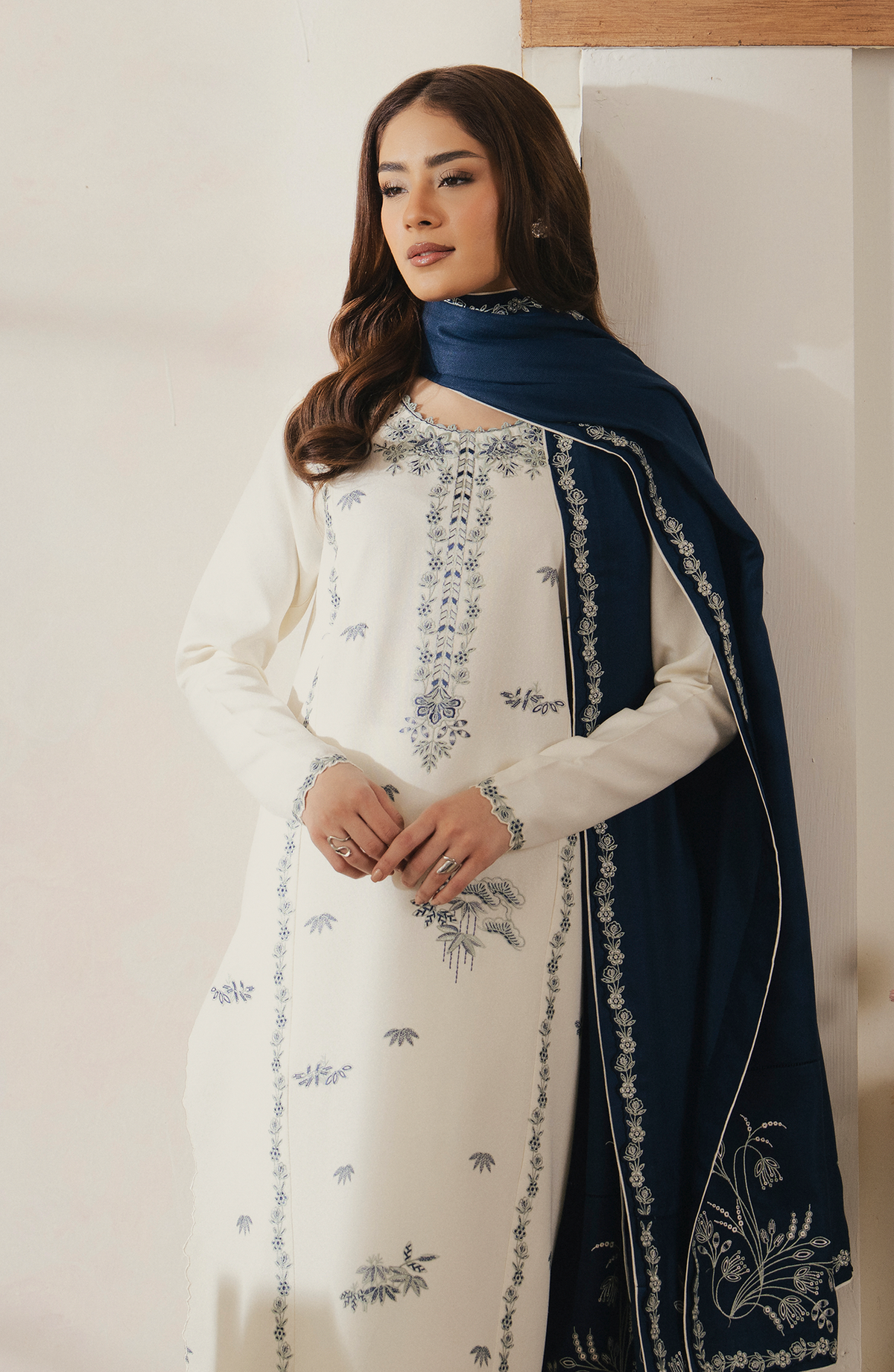 Seran | Winter Embroidered 25 | Ivrene-6