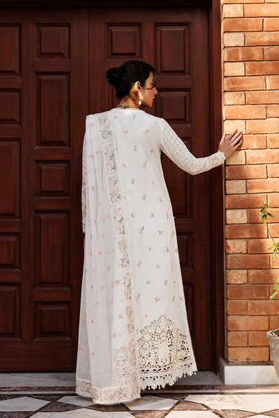 Emaan Adeel | Mirabelle Festive Luxury Lawn | SERAPH
