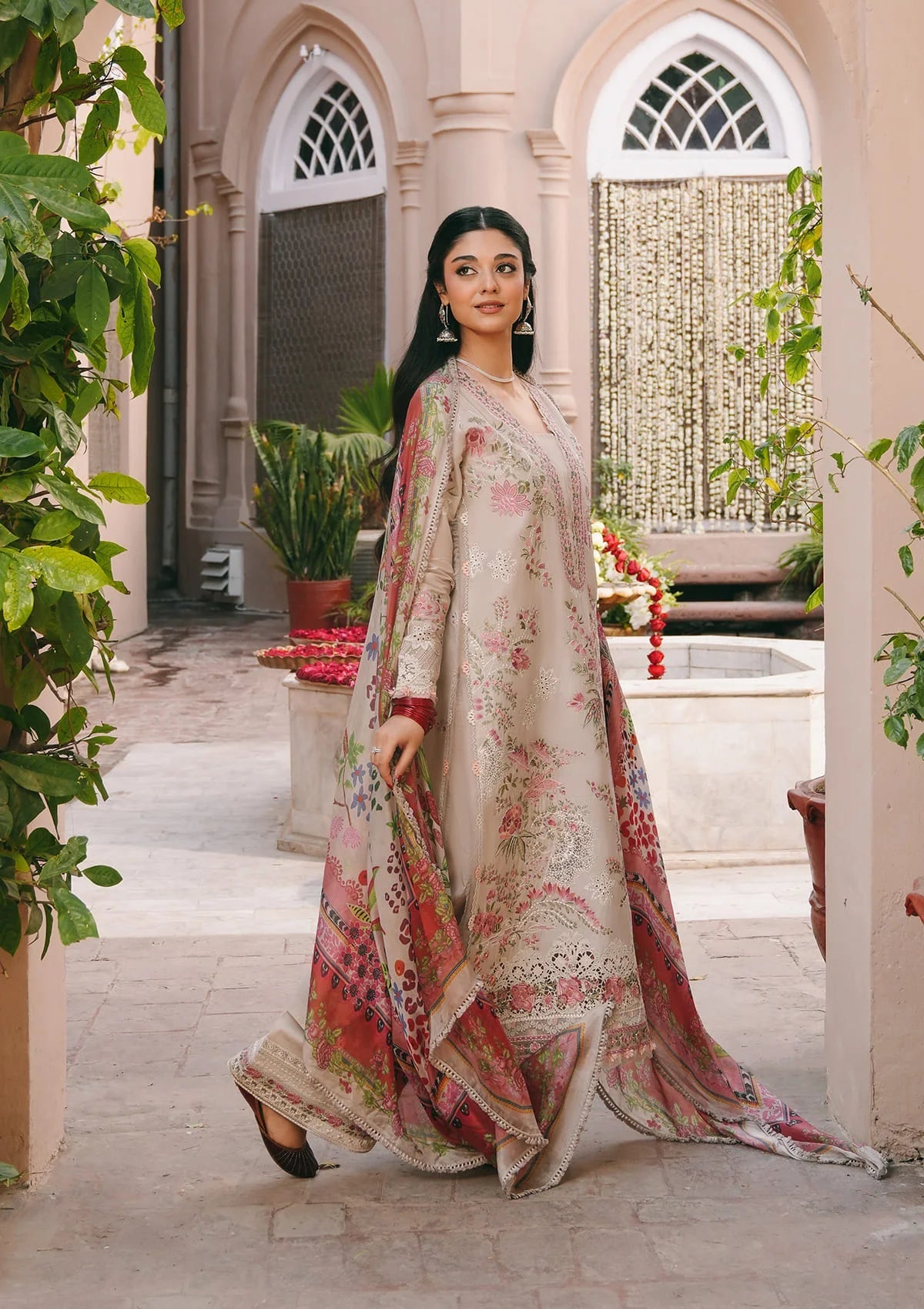 Kahf Premium | Ek Fasana Luxury Lawn 26 | KLB-6A SILSILA, image 2