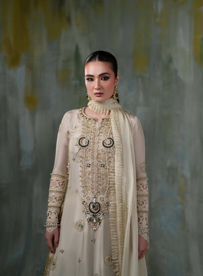 Vasal | Elys Festive Edit 26 | Ivory Gem