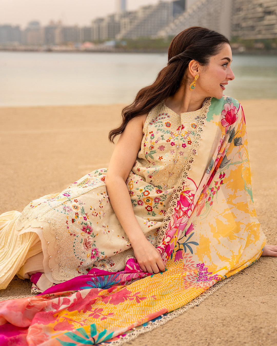 Faiza Saqlain | Aya Luxury Lawn 26' | Merjem-6