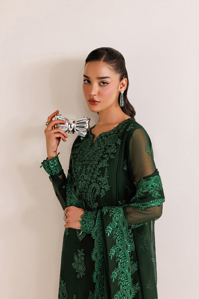 Farasha | Chiffon Threads 26 | Emerald Leaf-3