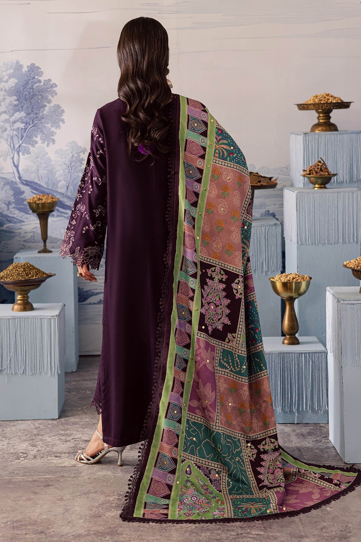 Nureh | Bazaar Luxe 25 | NE-209-7