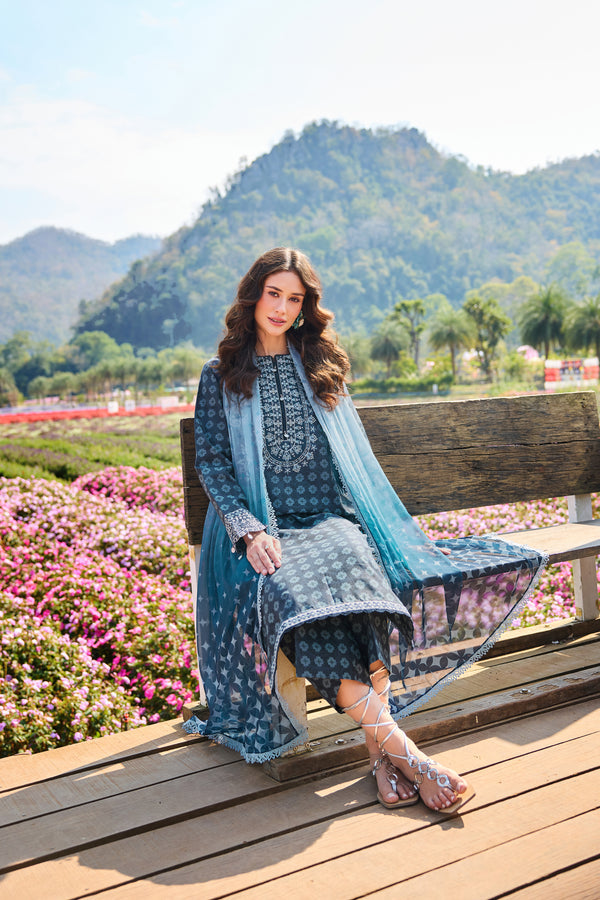 Farasha | Summer Escape 26 | Blue Reverie-3