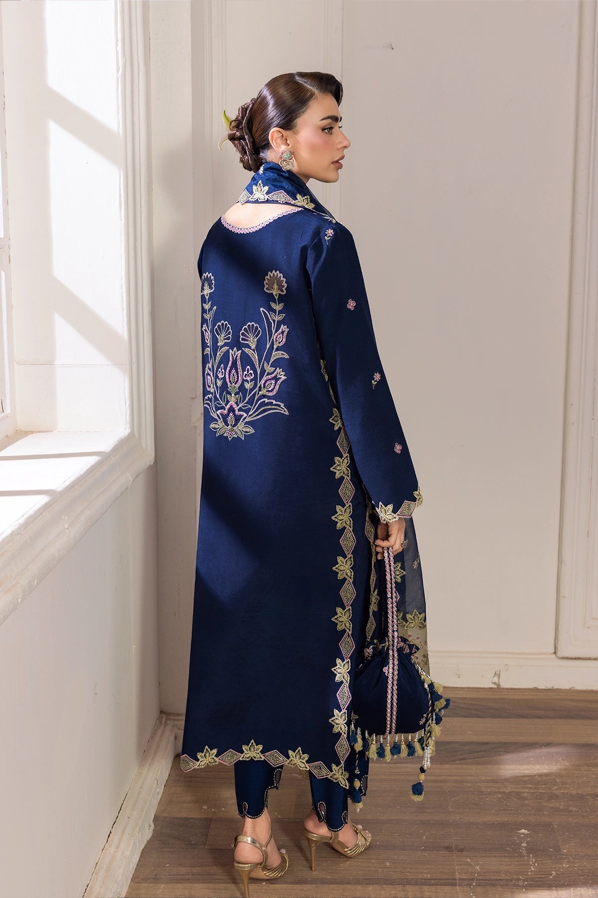 Rangrasiya | Lumeire Silk |Azul, image 2
