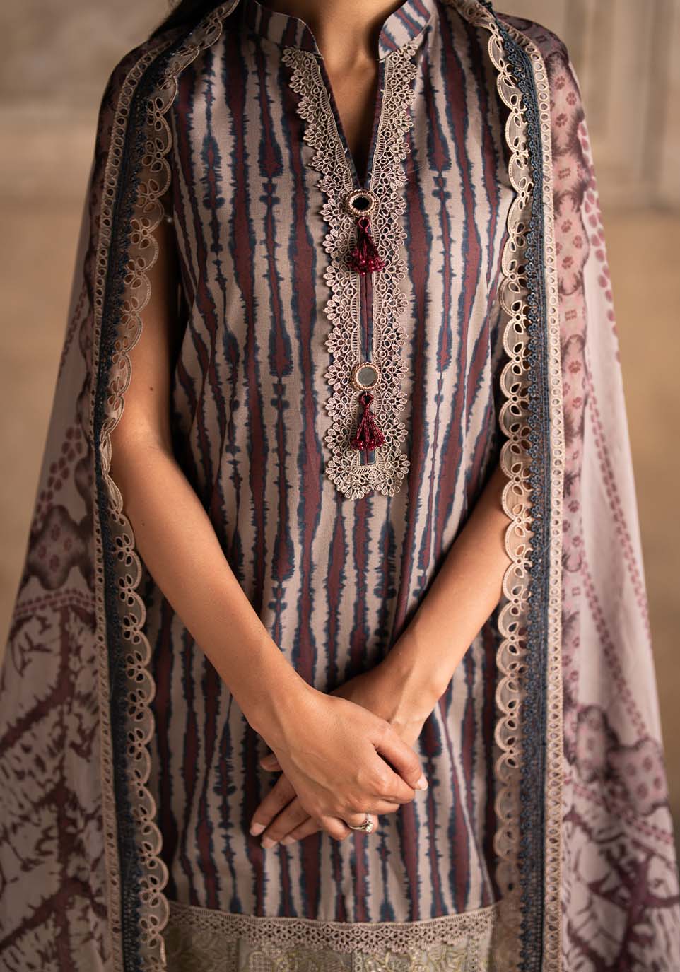 Zarqash | Luxe Lawn 26 | ZQL0015, image 4