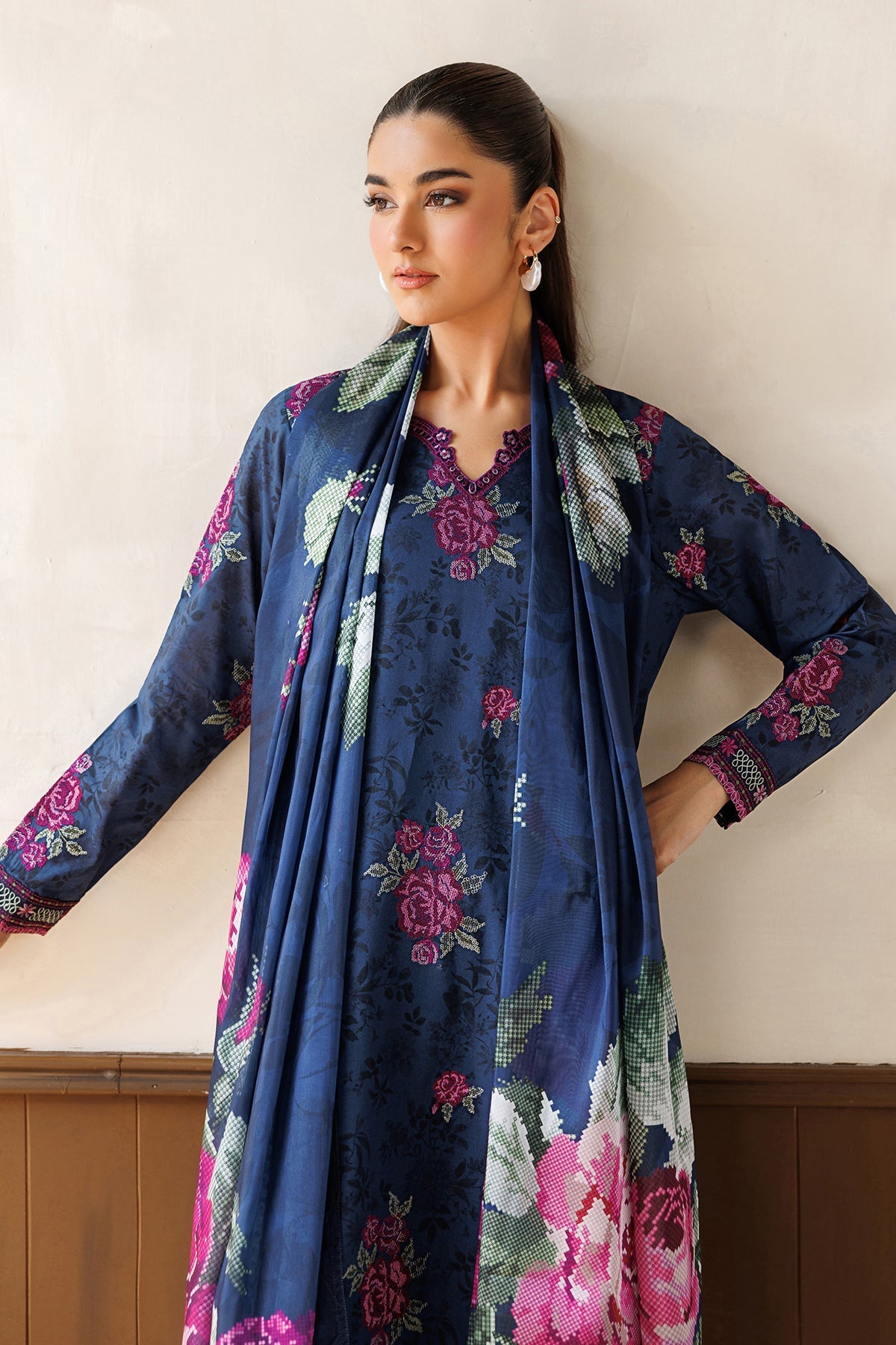 Baroque | Luxury Summer Pret | UF-4497, image 3