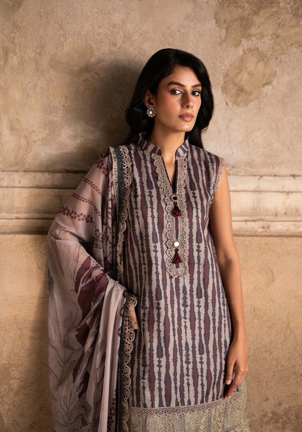 Zarqash | Luxe Lawn 26 | ZQL0015, image 3