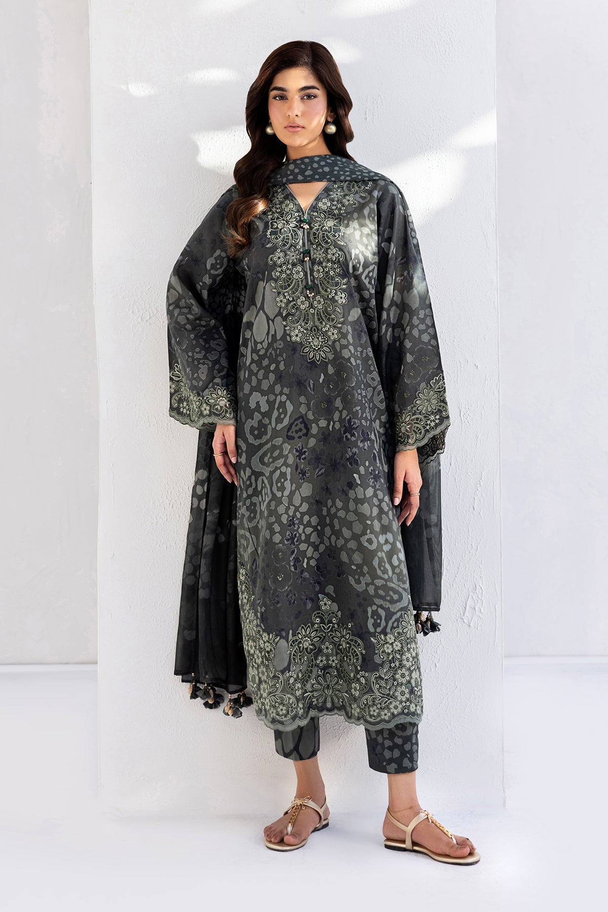 Baroque | Luxury Summer Pret | UF-4454-1