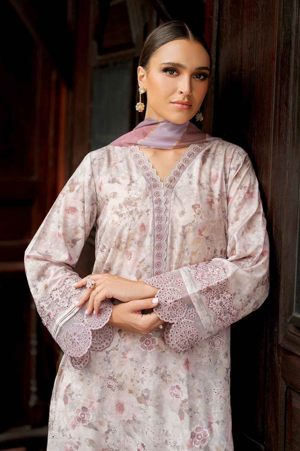 Baroque | Luxury Pret Summer | UF-4273, image 4