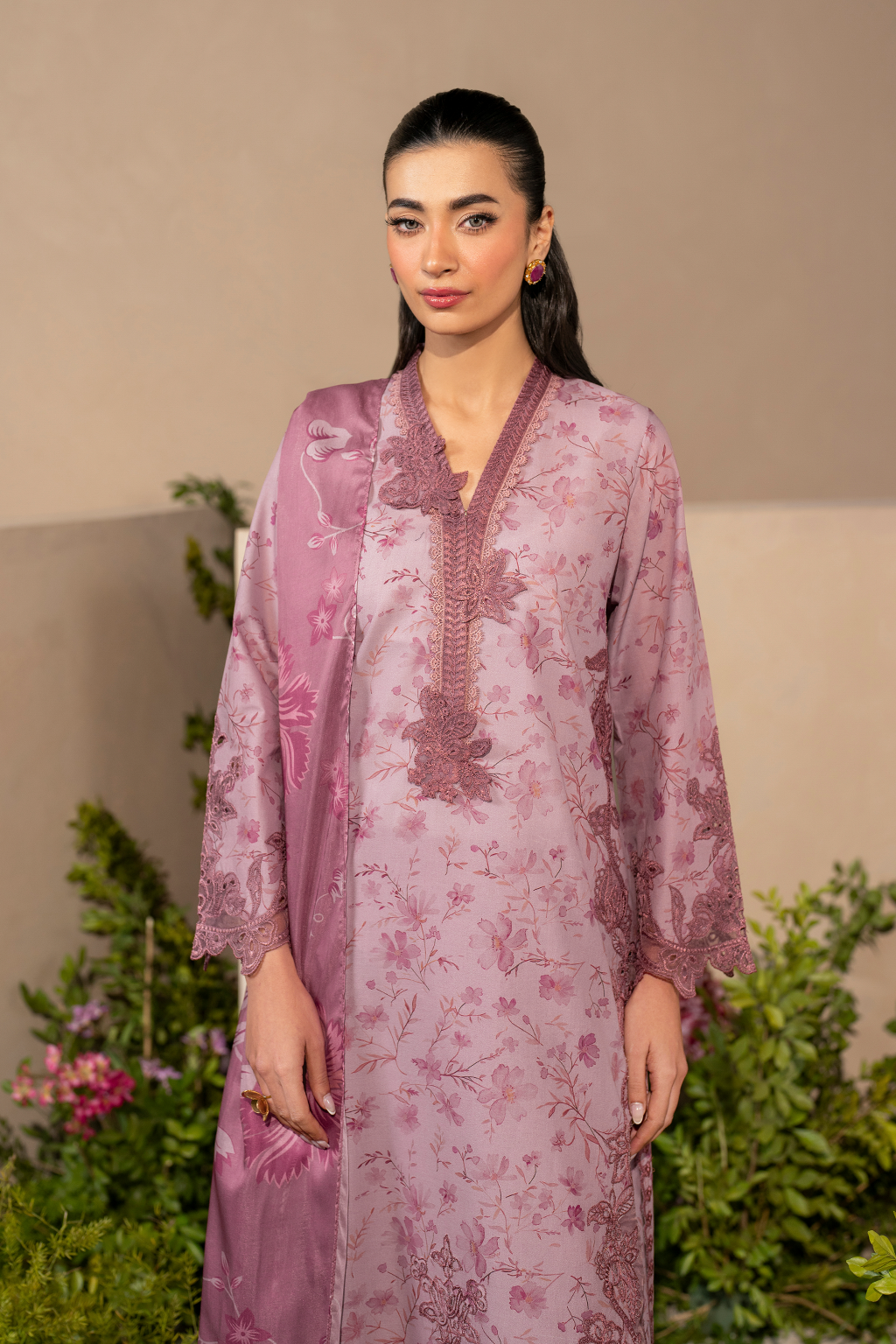 Iznik | Festive Lawn 25 | EFL-04 -  Iznik Ladies Clothes - Original Designer Dress - House of Maryam