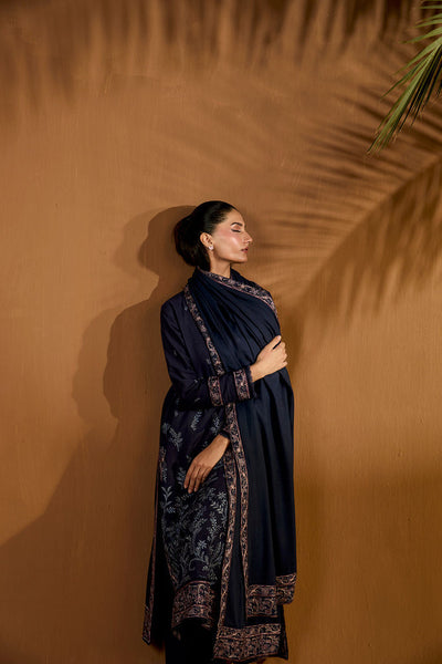 Sobia Nazir | Winter Shawl 25 | Design 7B