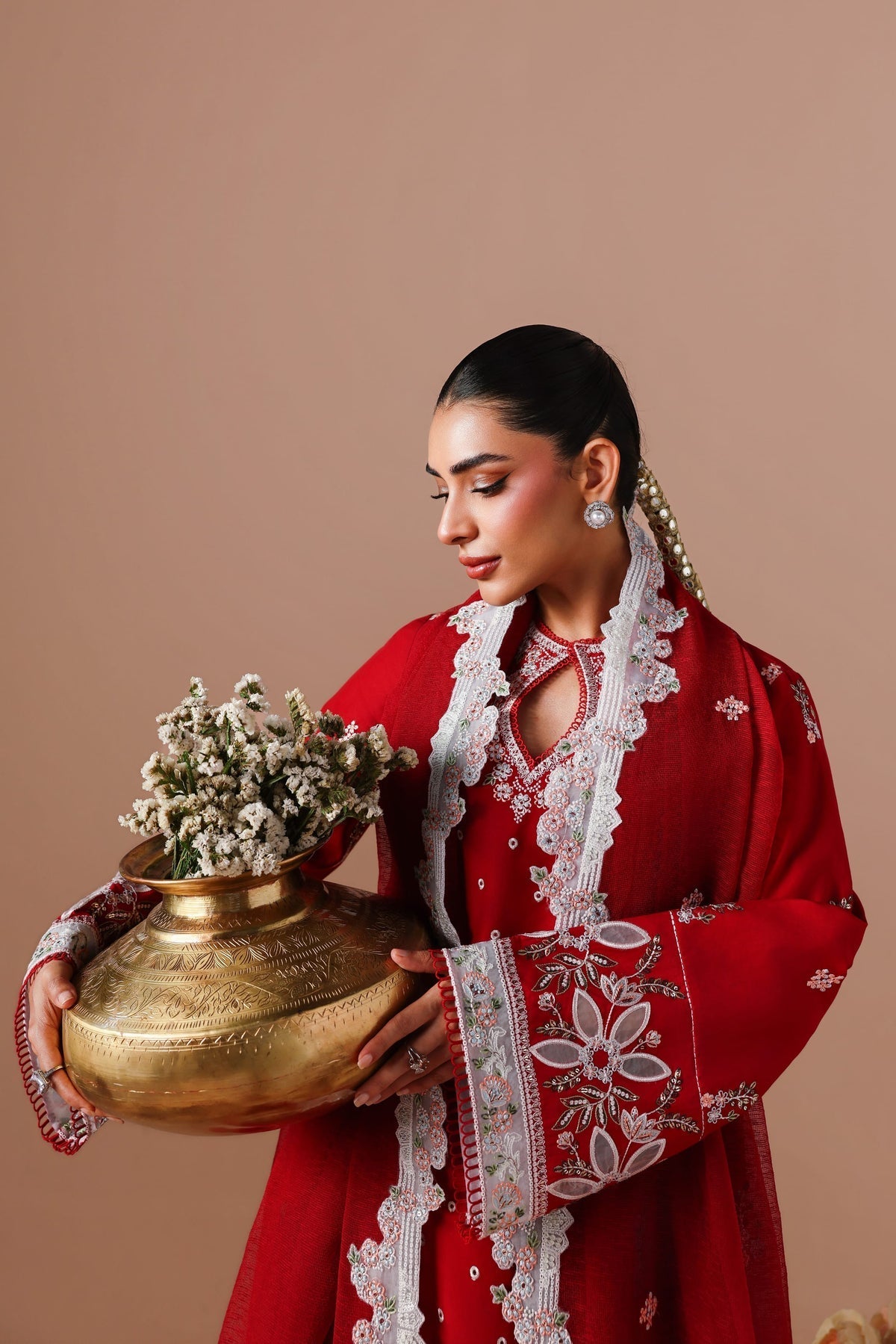 Akbar Aslam | Elan Luxury Lawn 26 | Seraya-3